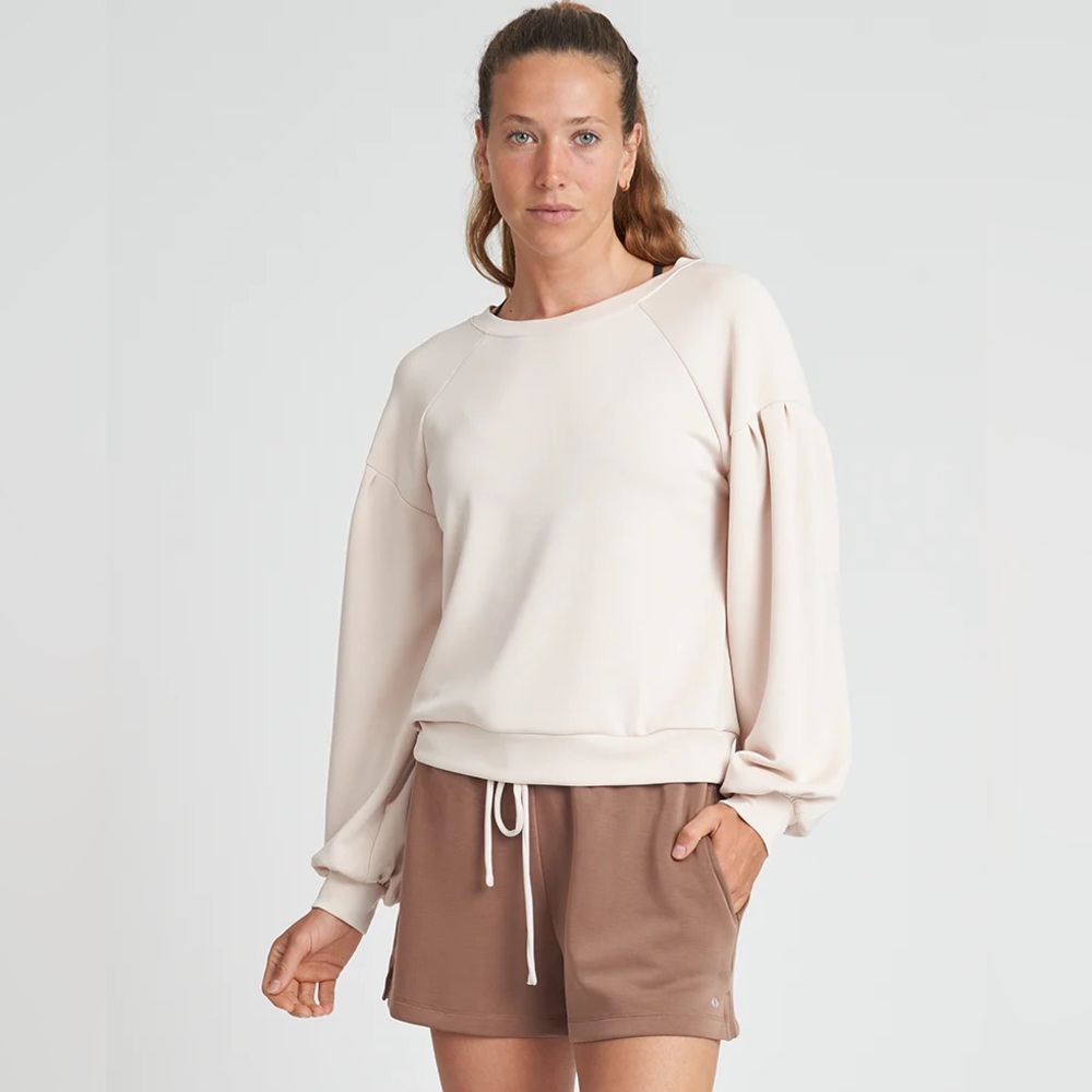 NWT Thrive Societe - Pleated Pullover - Creme Brulee - Size XS